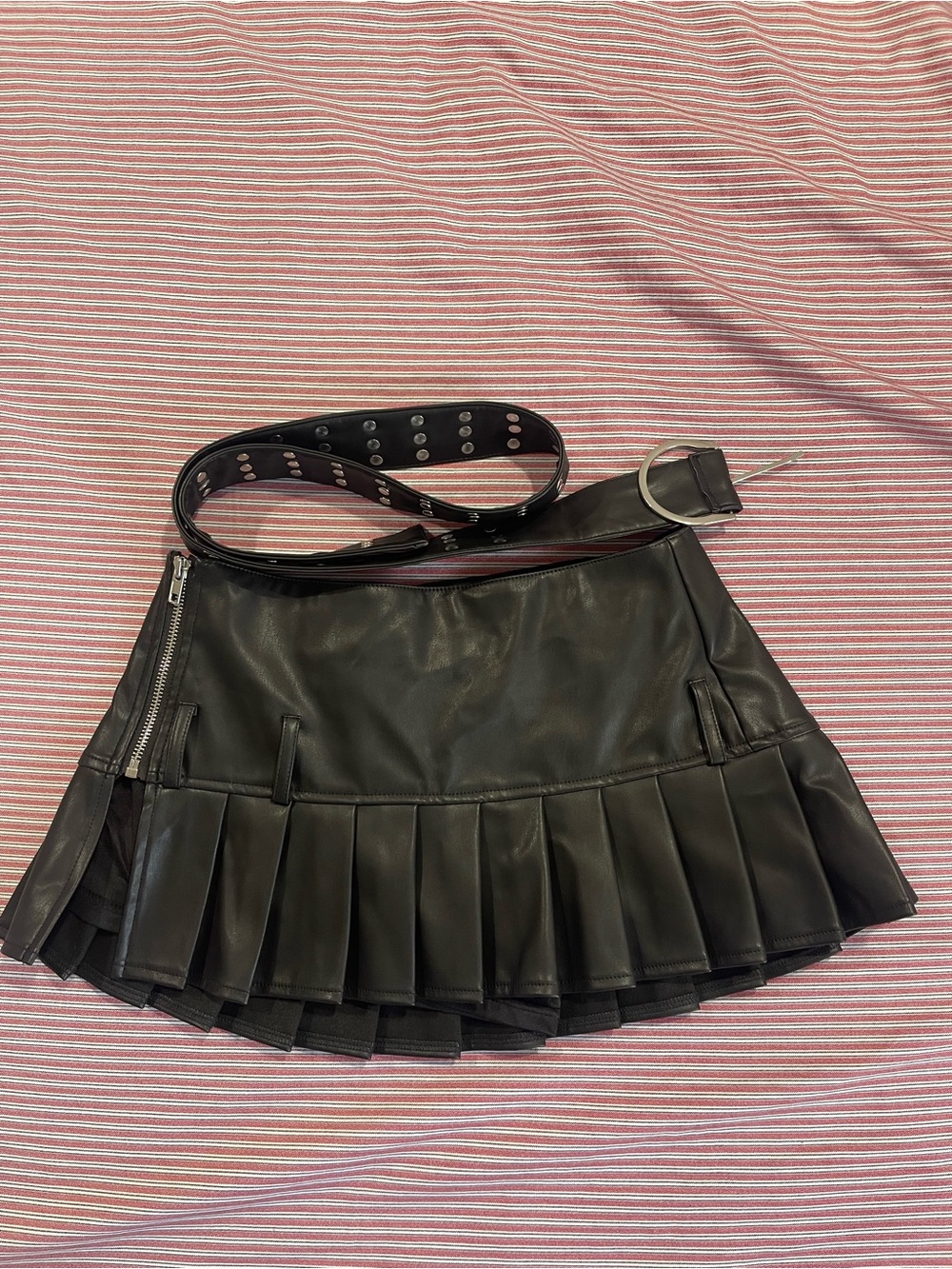 Fashion Nova Black Pleated Faux Leather Mini Skirt with Studded Belt